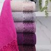 Lotus Handdoeken in levendige kleuren, een combinatie van luxe en vakmanschap